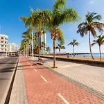 Fee4me: First Line Luxury Lägenhet Arrecife (Lanzarote)