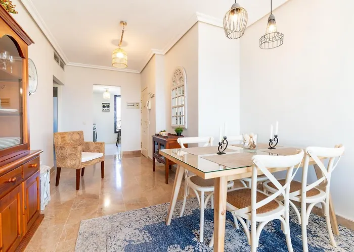 Fee4me: First Line Luxury Arrecife