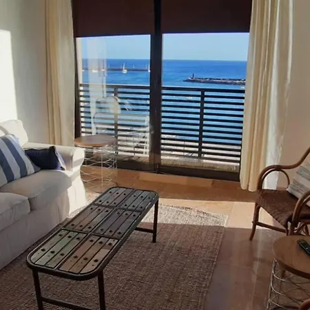 Apartment Fee4me: First Line Luxury