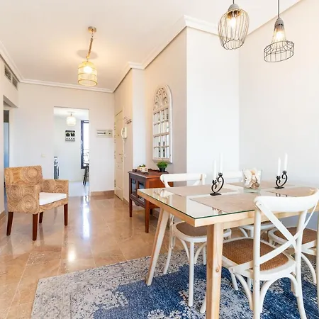 Fee4me: First Line Luxury Arrecife (Lanzarote)
